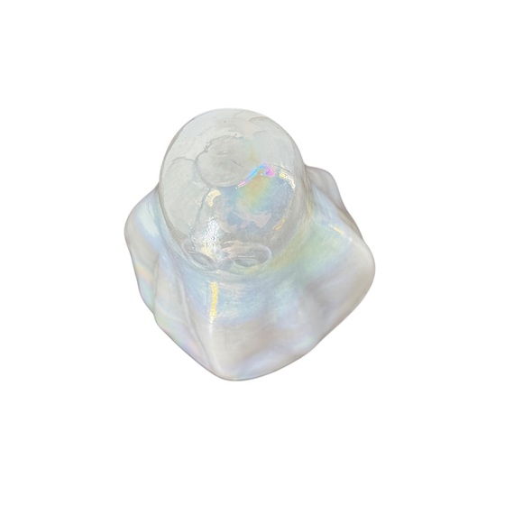 Halloween Iridescent Milky Glass? Phantom Hollow Ghost 7" Figurine Decor NEW - Picture 6 of 13